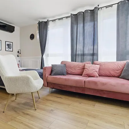 Апарт-отель Stylowy Z Balkonem I Panorama Miasta Седльце